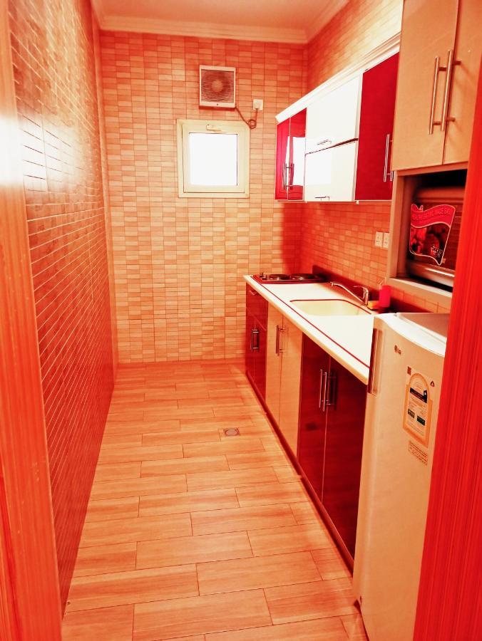 Taraf Yanbu 2 Aparthotel Bagian luar foto