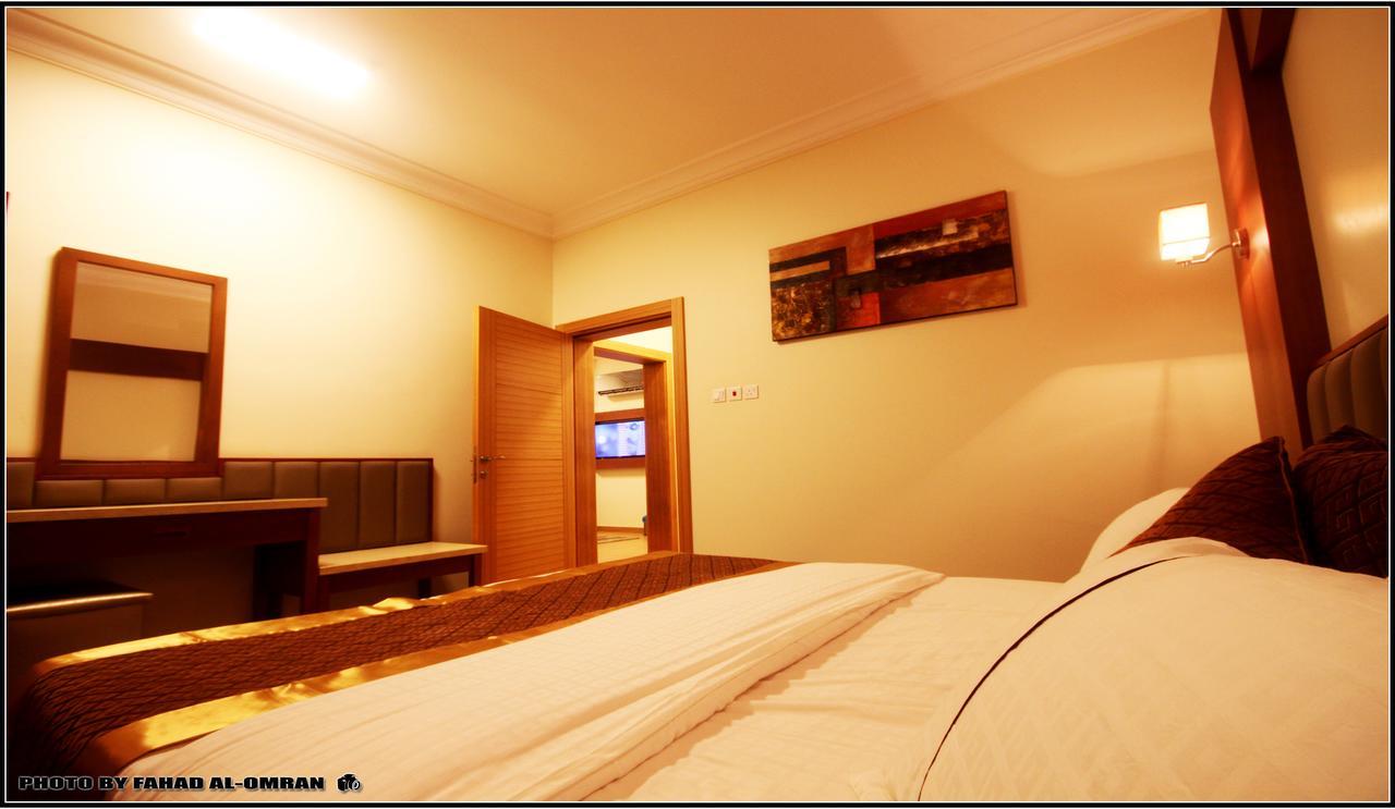 Taraf Yanbu 2 Aparthotel Bagian luar foto