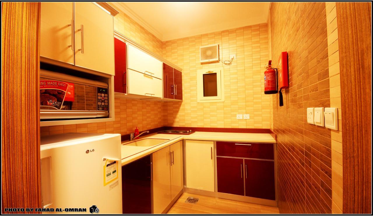 Taraf Yanbu 2 Aparthotel Bagian luar foto